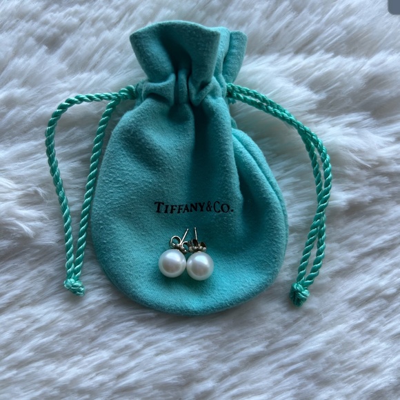 Tiffany & Co. Jewelry - Tiffany & Co. Pearl Earrings